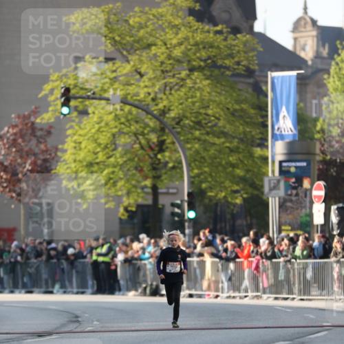 27.04.2024 - Das Zehntel Fuchs,  Jonas http://msf.ph/oto/6100331 27.04.2024 08:47:08 Ziel 3178 meine-sportfotos.de