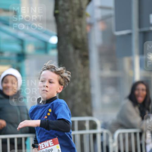 27.04.2024 - Das Zehntel Fuchs,  Jonas http://msf.ph/oto/6100369 27.04.2024 08:47:27 Ziel 1472, 1484, 3828 meine-sportfotos.de