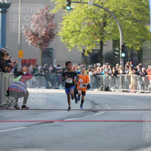27.04.2024 - Das Zehntel Fuchs,  Jonas http://msf.ph/oto/6100382 27.04.2024 08:47:39 Ziel 1595, 2820, 3626 meine-sportfotos.de