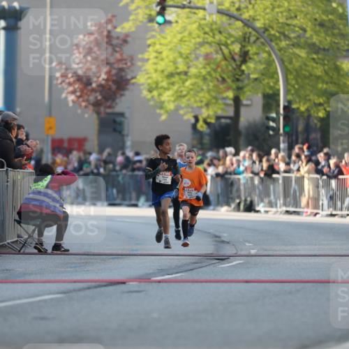 27.04.2024 - Das Zehntel Fuchs,  Jonas http://msf.ph/oto/6100384 27.04.2024 08:47:40 Ziel 1595, 2820, 3626 meine-sportfotos.de