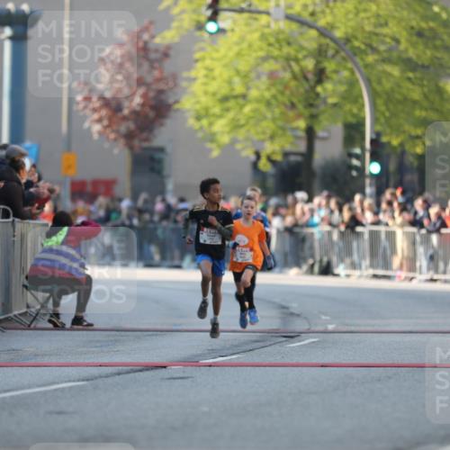 27.04.2024 - Das Zehntel Fuchs,  Jonas http://msf.ph/oto/6100395 27.04.2024 08:47:40 Ziel 1595, 2820, 3626 meine-sportfotos.de