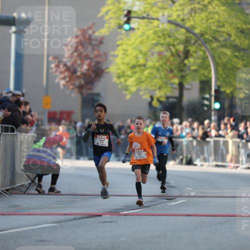 27.04.2024 - Das Zehntel Fuchs,  Jonas http://msf.ph/oto/6100413 27.04.2024 08:47:41 Ziel 1595, 2820, 3626 meine-sportfotos.de