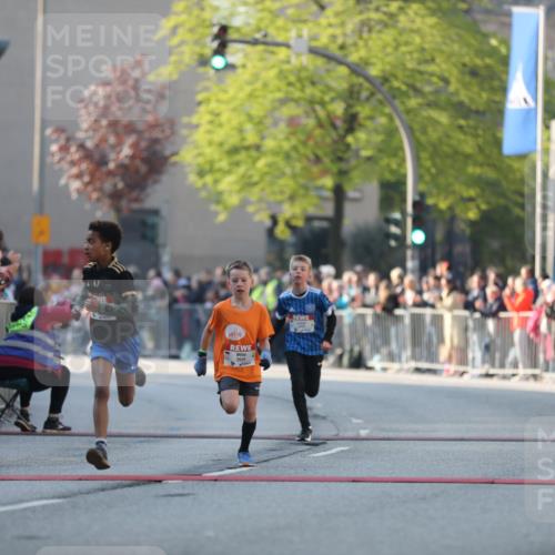 27.04.2024 - Das Zehntel Fuchs,  Jonas http://msf.ph/oto/6100419 27.04.2024 08:47:41 Ziel 1595, 2820, 3626 meine-sportfotos.de