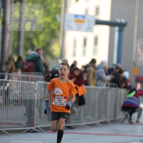27.04.2024 - Das Zehntel Fuchs,  Jonas http://msf.ph/oto/6100433 27.04.2024 08:47:44 Ziel 1595, 1650, 2820, 3481, 3626, 3876 meine-sportfotos.de