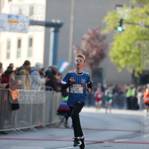 27.04.2024 - Das Zehntel Fuchs,  Jonas http://msf.ph/oto/6100440 27.04.2024 08:47:45 Ziel 1595, 1650, 2820, 3481, 3626, 3876 meine-sportfotos.de