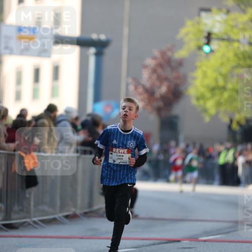27.04.2024 - Das Zehntel Fuchs,  Jonas http://msf.ph/oto/6100443 27.04.2024 08:47:45 Ziel 1595, 1650, 2820, 3481, 3626, 3876 meine-sportfotos.de