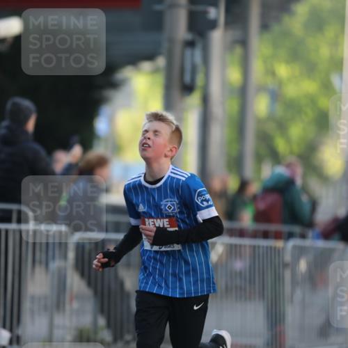 27.04.2024 - Das Zehntel Fuchs,  Jonas http://msf.ph/oto/6100494 27.04.2024 08:47:47 Ziel 1595, 1650, 2820, 3481, 3626, 3876 meine-sportfotos.de