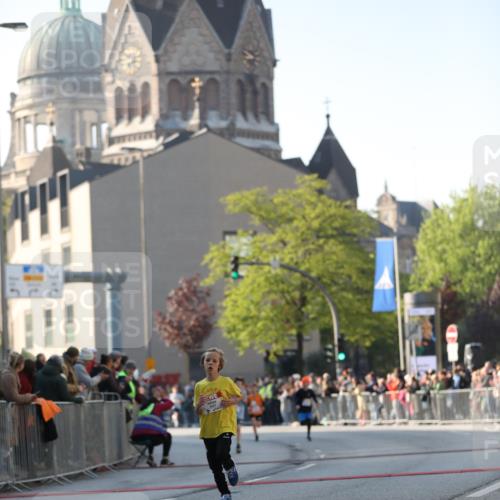 27.04.2024 - Das Zehntel Fuchs,  Jonas http://msf.ph/oto/6100551 27.04.2024 08:48:04 Ziel 1712, 2181, 2327, 3154, 3437, 3683 meine-sportfotos.de