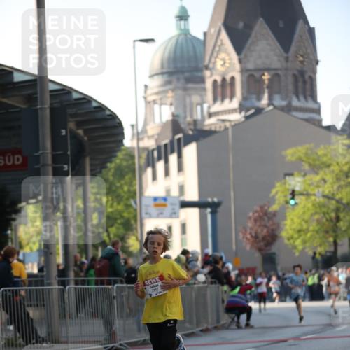 27.04.2024 - Das Zehntel Fuchs,  Jonas http://msf.ph/oto/6100569 27.04.2024 08:48:06 Ziel 1712, 2181, 2327, 2329, 3154, 3437, 3683 meine-sportfotos.de
