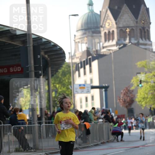 27.04.2024 - Das Zehntel Fuchs,  Jonas http://msf.ph/oto/6100571 27.04.2024 08:48:06 Ziel 1712, 2181, 2327, 2329, 3154, 3437, 3683 meine-sportfotos.de