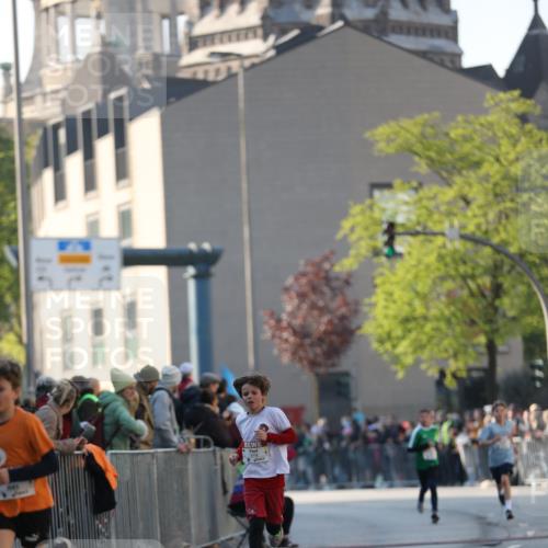 27.04.2024 - Das Zehntel Fuchs,  Jonas http://msf.ph/oto/6100619 27.04.2024 08:48:14 Ziel 1645, 1712, 2327, 2329, 2930, 3154, 3683 meine-sportfotos.de