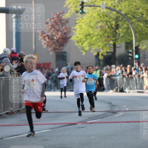 27.04.2024 - Das Zehntel Fuchs,  Jonas http://msf.ph/oto/6100668 27.04.2024 08:48:25 Ziel 1192, 1645, 2329, 2608, 2824, 2930, 3176, 3900 meine-sportfotos.de