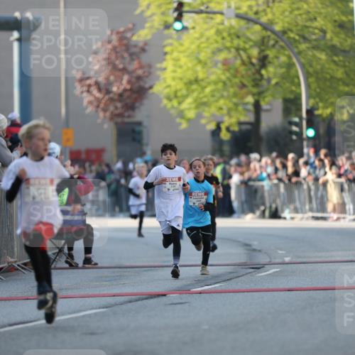 27.04.2024 - Das Zehntel Fuchs,  Jonas http://msf.ph/oto/6100670 27.04.2024 08:48:25 Ziel 1192, 1645, 2329, 2608, 2824, 2930, 3176, 3900 meine-sportfotos.de
