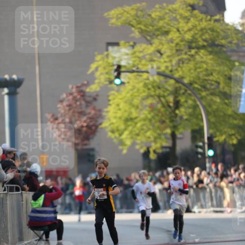 27.04.2024 - Das Zehntel Fuchs,  Jonas http://msf.ph/oto/6100676 27.04.2024 08:48:28 Ziel 1192, 1452, 2222, 2608, 2824, 2930, 3176, 3900 meine-sportfotos.de