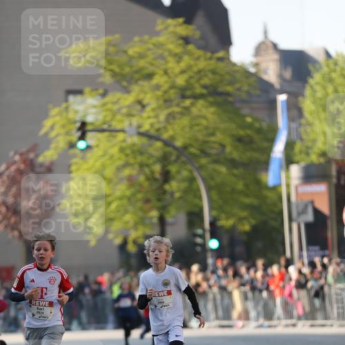 27.04.2024 - Das Zehntel Fuchs,  Jonas http://msf.ph/oto/6100702 27.04.2024 08:48:33 Ziel 1192, 1452, 2222, 2352, 2608, 2824, 2930, 3176, 3900 meine-sportfotos.de