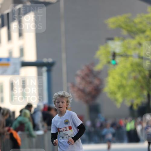 27.04.2024 - Das Zehntel Fuchs,  Jonas http://msf.ph/oto/6100714 27.04.2024 08:48:35 Ziel 1192, 1452, 2222, 2352, 2608, 2824, 3176, 3900 meine-sportfotos.de