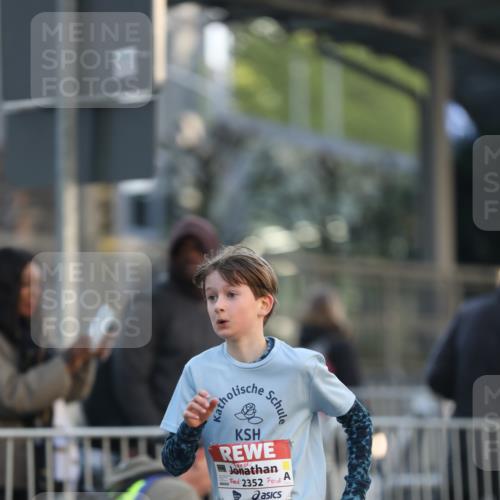 27.04.2024 - Das Zehntel Fuchs,  Jonas http://msf.ph/oto/6100771 27.04.2024 08:48:45 Ziel 1452, 2222, 2317, 2352, 2663, 2848, 3177, 3382, 3402, 3465, 3924 meine-sportfotos.de