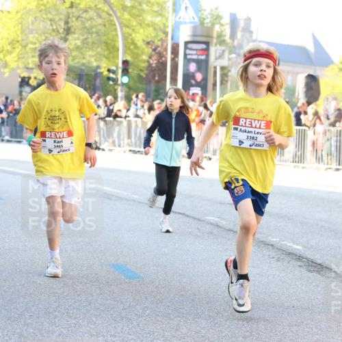 27.04.2024 - Das Zehntel Strokosch-Dieckow http://msf.ph/oto/6100774 27.04.2024 08:48:46 Laufen 1252, 2663, 2818, 2848, 3177, 3382, 3402, 3465, 3657, 3873, 3924 meine-sportfotos.de