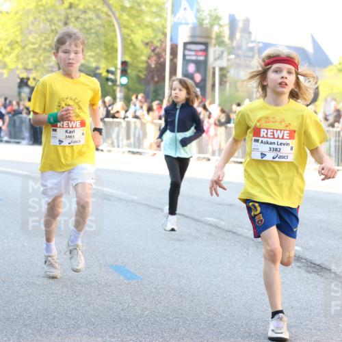 27.04.2024 - Das Zehntel Strokosch-Dieckow http://msf.ph/oto/6100781 27.04.2024 08:48:47 Laufen 1252, 2355, 2663, 2818, 2848, 3382, 3402, 3465, 3657, 3873, 3924 meine-sportfotos.de