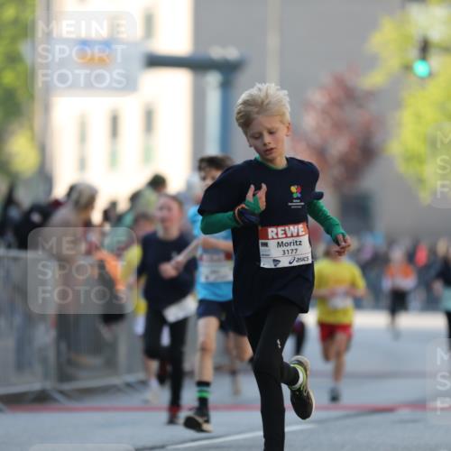 27.04.2024 - Das Zehntel Fuchs,  Jonas http://msf.ph/oto/6100797 27.04.2024 08:48:51 Ziel 1252, 2317, 2663, 2818, 2848, 3177, 3382, 3402, 3465, 3657, 3873, 3924 meine-sportfotos.de