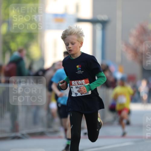 27.04.2024 - Das Zehntel Fuchs,  Jonas http://msf.ph/oto/6100798 27.04.2024 08:48:52 Ziel 1252, 2317, 2355, 2663, 2818, 2848, 3177, 3382, 3402, 3465, 3657, 3873, 3924 meine-sportfotos.de