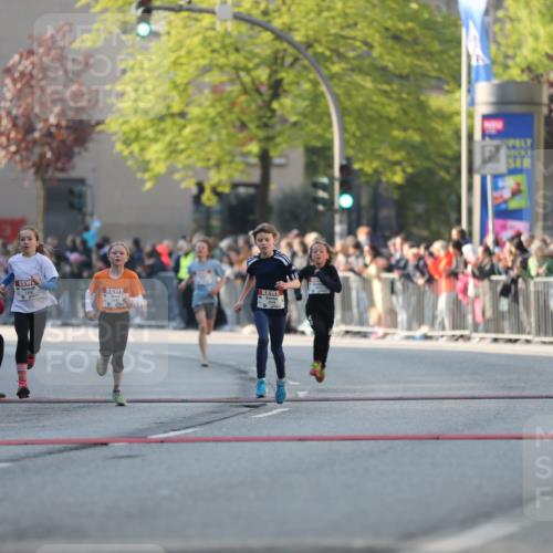 27.04.2024 - Das Zehntel Fuchs,  Jonas http://msf.ph/oto/6100823 27.04.2024 08:48:57 Ziel 1252, 1480, 2355, 2663, 2818, 2848, 3177, 3382, 3402, 3465, 3657, 3873, 3924 meine-sportfotos.de