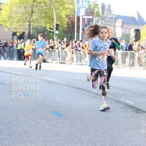 27.04.2024 - Das Zehntel Strokosch-Dieckow http://msf.ph/oto/6100958 27.04.2024 08:48:42 Laufen 2317, 2663, 2818, 2848, 3177, 3382, 3402, 3465, 3924 meine-sportfotos.de