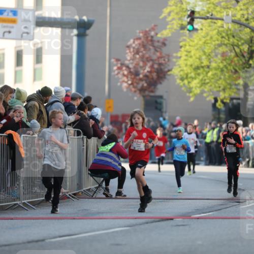 27.04.2024 - Das Zehntel Fuchs,  Jonas http://msf.ph/oto/6100963 27.04.2024 08:49:11 Ziel 1480, 1491, 1498, 2264, 2355, 2599, 2805, 2839, 3169, 3173, 3443, 3703, 3783 meine-sportfotos.de