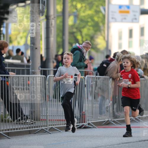 27.04.2024 - Das Zehntel Fuchs,  Jonas http://msf.ph/oto/6100971 27.04.2024 08:49:13 Ziel 1480, 1491, 1498, 2264, 2599, 2805, 2839, 3169, 3173, 3443, 3703, 3783 meine-sportfotos.de
