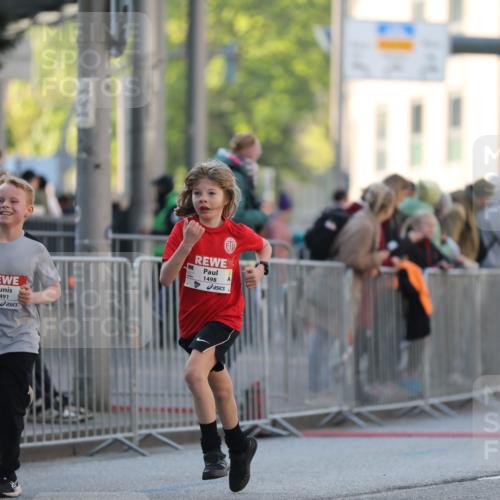 27.04.2024 - Das Zehntel Fuchs,  Jonas http://msf.ph/oto/6100975 27.04.2024 08:49:14 Ziel 1480, 1491, 1498, 1935, 2264, 2599, 2805, 2839, 3169, 3173, 3443, 3703, 3783 meine-sportfotos.de