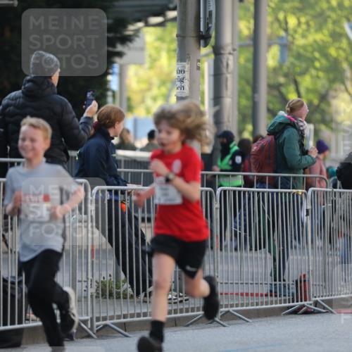 27.04.2024 - Das Zehntel Fuchs,  Jonas http://msf.ph/oto/6100977 27.04.2024 08:49:14 Ziel 1480, 1491, 1498, 1935, 2264, 2599, 2805, 2839, 3169, 3173, 3443, 3703, 3783 meine-sportfotos.de