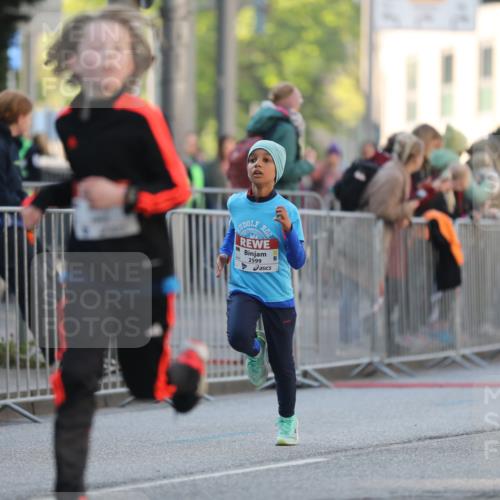 27.04.2024 - Das Zehntel Fuchs,  Jonas http://msf.ph/oto/6100999 27.04.2024 08:49:17 Ziel 1326, 1491, 1498, 1935, 2264, 2599, 2805, 2839, 3169, 3173, 3443, 3619, 3703, 3783 meine-sportfotos.de