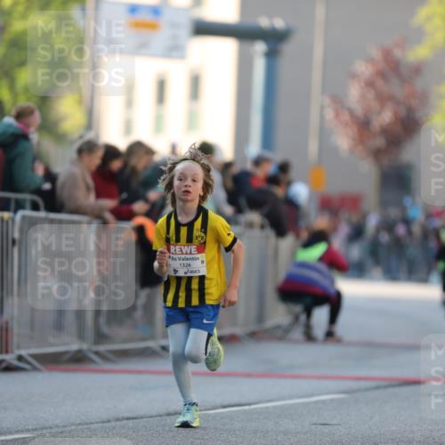27.04.2024 - Das Zehntel Fuchs,  Jonas http://msf.ph/oto/6101068 27.04.2024 08:49:30 Ziel 1326, 1935, 2264, 3169, 3238, 3241, 3453, 3619, 3784, 3819 meine-sportfotos.de