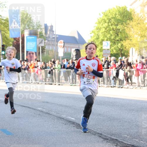 27.04.2024 - Das Zehntel Strokosch-Dieckow http://msf.ph/oto/6101113 27.04.2024 08:48:26 Laufen 1452, 2222, 2352, 2824, 3176, 3900 meine-sportfotos.de