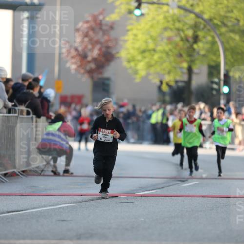 27.04.2024 - Das Zehntel Fuchs,  Jonas http://msf.ph/oto/6101125 27.04.2024 08:49:35 Ziel 1326, 3238, 3241, 3453, 3619, 3764, 3784, 3819 meine-sportfotos.de