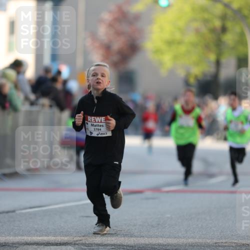 27.04.2024 - Das Zehntel Fuchs,  Jonas http://msf.ph/oto/6101165 27.04.2024 08:49:38 Ziel 3238, 3241, 3453, 3764, 3784, 3819, 3846 meine-sportfotos.de