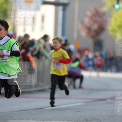 27.04.2024 - Das Zehntel Fuchs,  Jonas http://msf.ph/oto/6101184 27.04.2024 08:49:41 Ziel 2167, 3238, 3241, 3453, 3641, 3704, 3764, 3769, 3778, 3784, 3819, 3846 meine-sportfotos.de
