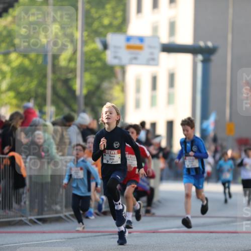 27.04.2024 - Das Zehntel Fuchs,  Jonas http://msf.ph/oto/6101207 27.04.2024 08:49:50 Ziel 2014, 2167, 2354, 2596, 2792, 3043, 3141, 3155, 3156, 3472, 3641, 3704, 3764, 3769, 3778, 3846 meine-sportfotos.de