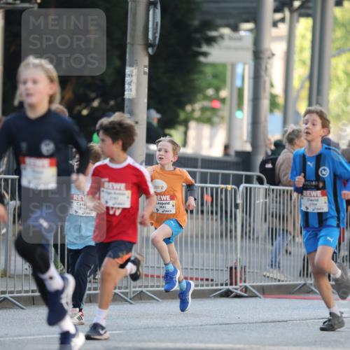 27.04.2024 - Das Zehntel Fuchs,  Jonas http://msf.ph/oto/6101216 27.04.2024 08:49:52 Ziel 1233, 2014, 2167, 2354, 2596, 2792, 3043, 3141, 3155, 3156, 3472, 3480, 3641, 3704, 3764, 3769, 3775, 3778, 3794, 3846 meine-sportfotos.de