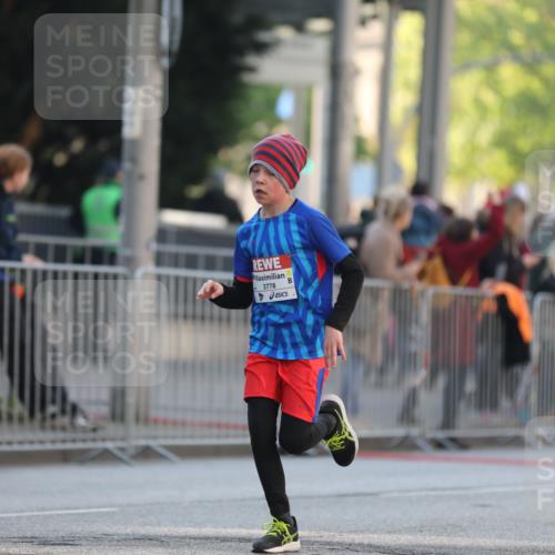 27.04.2024 - Das Zehntel Fuchs,  Jonas http://msf.ph/oto/6101221 27.04.2024 08:49:54 Ziel 1233, 1707, 2014, 2167, 2354, 2596, 2792, 3043, 3141, 3155, 3156, 3472, 3480, 3641, 3704, 3709, 3769, 3775, 3778, 3794, 3846 meine-sportfotos.de