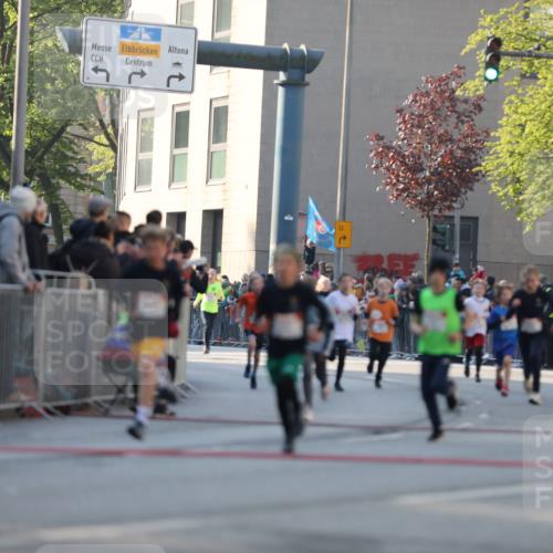 27.04.2024 - Das Zehntel Fuchs,  Jonas http://msf.ph/oto/6101239 27.04.2024 08:49:57 Ziel 1233, 1707, 2014, 2167, 2354, 2596, 2792, 3043, 3141, 3155, 3156, 3472, 3480, 3641, 3704, 3709, 3769, 3775, 3778, 3794, 3846 meine-sportfotos.de
