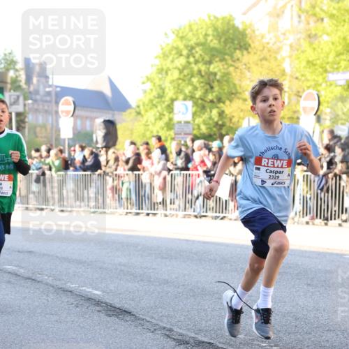 27.04.2024 - Das Zehntel Strokosch-Dieckow http://msf.ph/oto/6101280 27.04.2024 08:48:12 Laufen 1192, 1645, 2329, 2608, 2930 meine-sportfotos.de