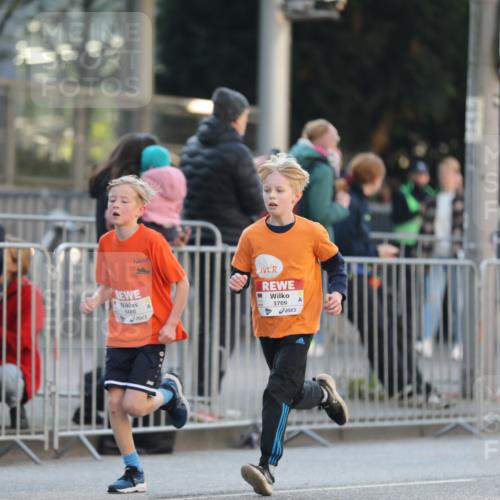 27.04.2024 - Das Zehntel Fuchs,  Jonas http://msf.ph/oto/6101292 27.04.2024 08:50:06 Ziel 1230, 1233, 1553, 1596, 1661, 1707, 1929, 2014, 2354, 3030, 3141, 3152, 3155, 3156, 3480, 3705, 3706, 3709, 3775, 3794, 3833 meine-sportfotos.de