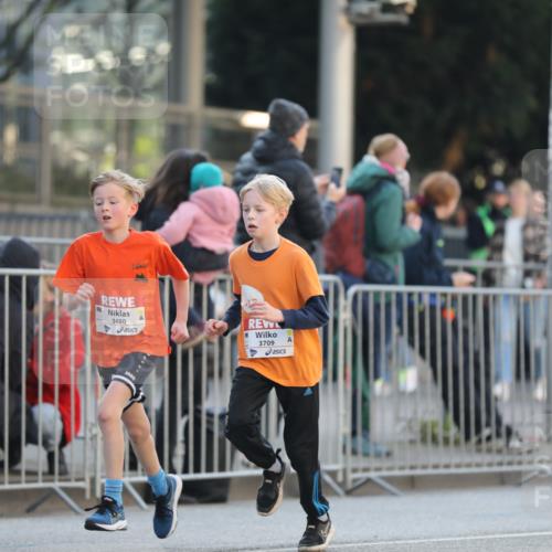 27.04.2024 - Das Zehntel Fuchs,  Jonas http://msf.ph/oto/6101293 27.04.2024 08:50:06 Ziel 1230, 1233, 1553, 1596, 1661, 1707, 1929, 2014, 2354, 3030, 3141, 3152, 3155, 3156, 3480, 3705, 3706, 3709, 3775, 3794, 3833 meine-sportfotos.de
