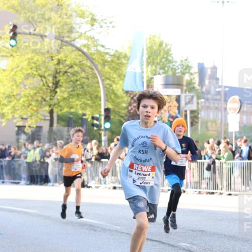 27.04.2024 - Das Zehntel Strokosch-Dieckow http://msf.ph/oto/6101359 27.04.2024 08:48:03 Laufen 1645, 1712, 2327, 2329, 3154, 3683 meine-sportfotos.de