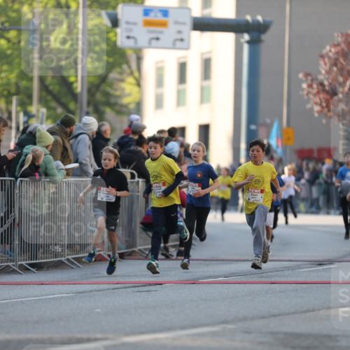 27.04.2024 - Das Zehntel Fuchs,  Jonas http://msf.ph/oto/6101410 27.04.2024 08:50:33 Ziel 1098, 1471, 1490, 1866, 2018, 2114, 2134, 2345, 2580, 2644, 2652, 2825, 2831, 3145, 3168, 3432, 3455, 3460, 3473, 3838 meine-sportfotos.de