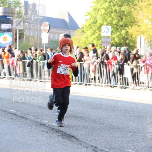 27.04.2024 - Das Zehntel Strokosch-Dieckow http://msf.ph/oto/6101416 27.04.2024 08:47:55 Laufen 2181, 2327, 3154, 3437, 3683 meine-sportfotos.de