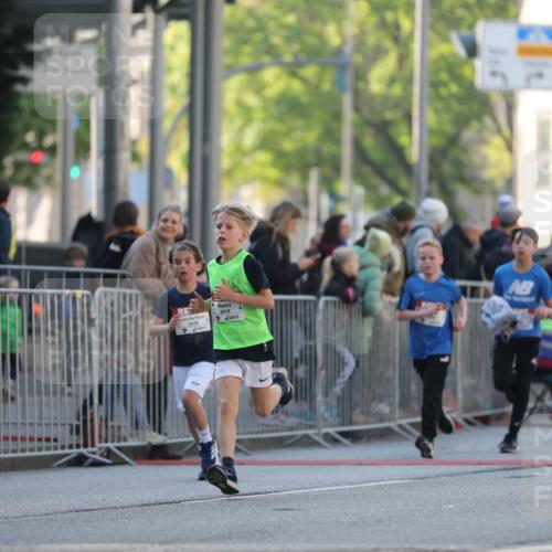 27.04.2024 - Das Zehntel Fuchs,  Jonas http://msf.ph/oto/6101467 27.04.2024 08:50:38 Ziel 1098, 1471, 1488, 1490, 1866, 2018, 2160, 2345, 2580, 2825, 2831, 3027, 3164, 3432, 3451, 3455, 3460, 3607, 3620, 3632, 3838, 3858 meine-sportfotos.de