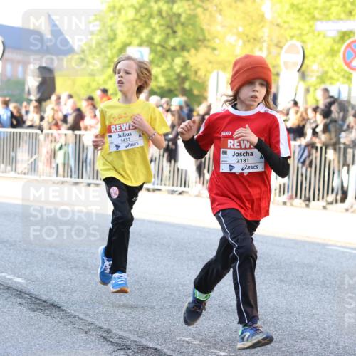 27.04.2024 - Das Zehntel Strokosch-Dieckow http://msf.ph/oto/6101468 27.04.2024 08:47:56 Laufen 2181, 2327, 3154, 3437, 3683 meine-sportfotos.de
