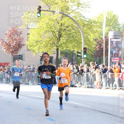 27.04.2024 - Das Zehntel Strokosch-Dieckow http://msf.ph/oto/6101653 27.04.2024 08:47:35 Laufen 1595, 2820, 3626 meine-sportfotos.de